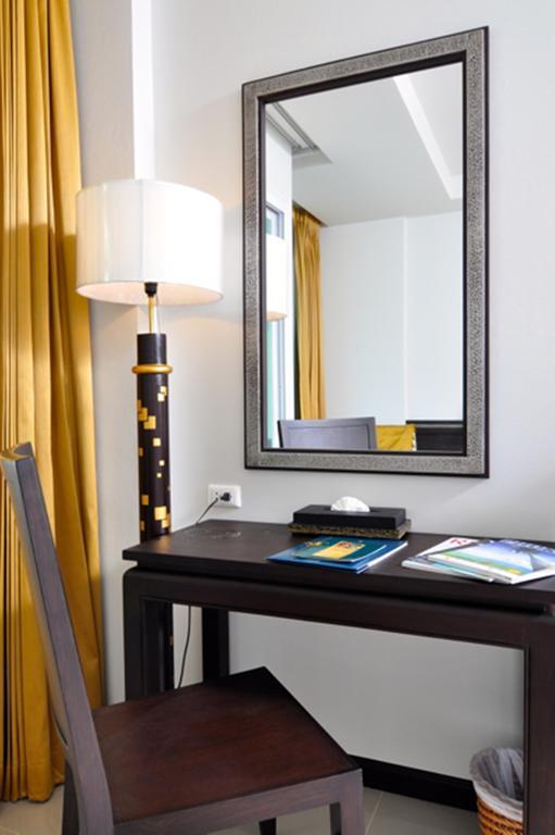 Chambre Premier avec Accès Piscine